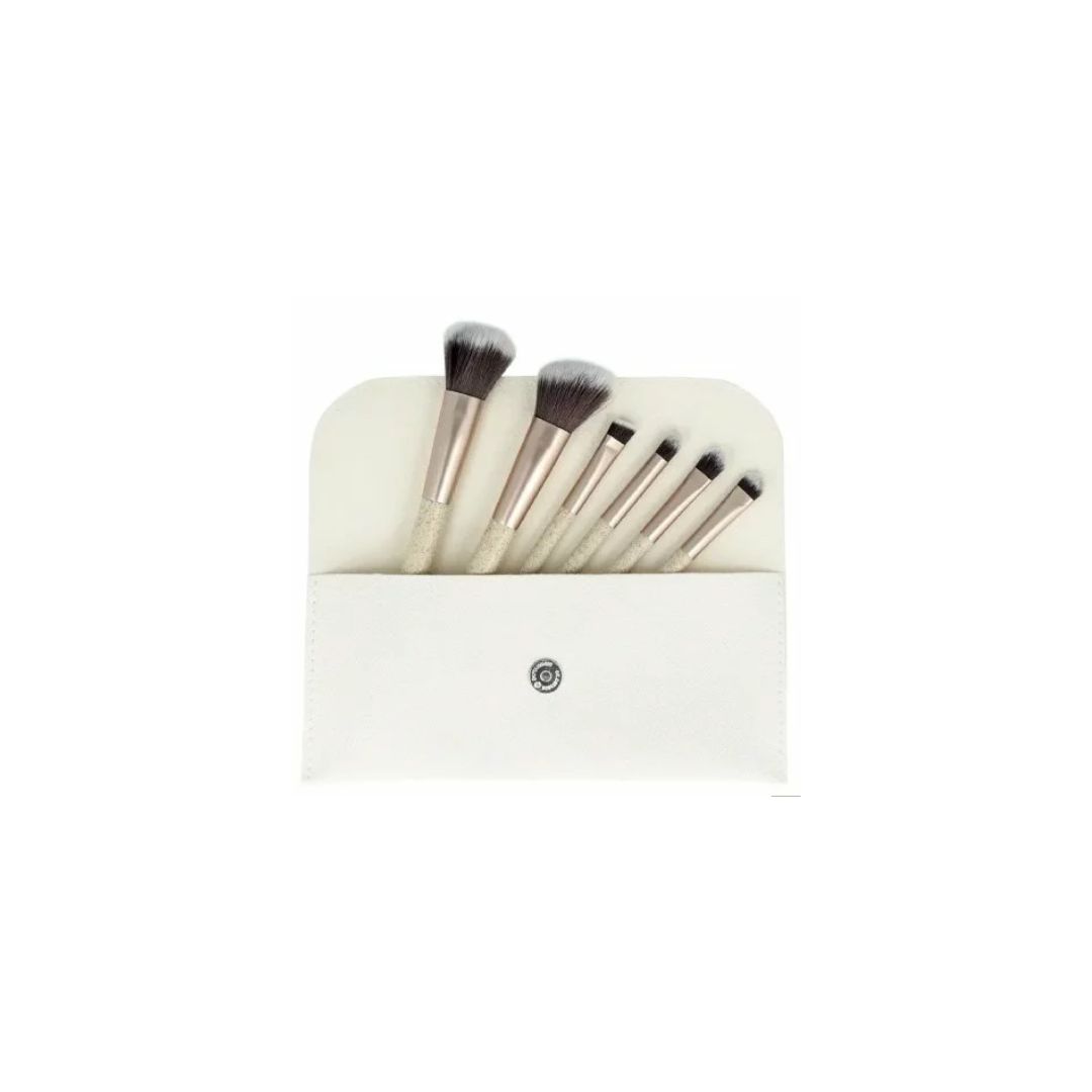 titania pochettes+ de 6 pinceaux